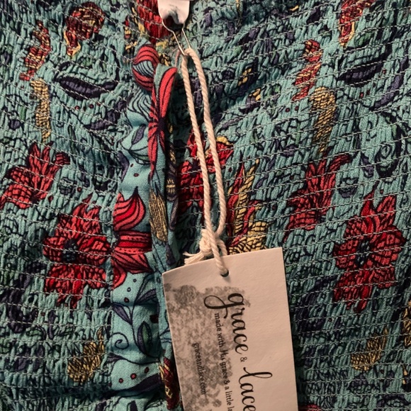 Grace & Lace Border Print Blue Floral Smocked Dress Size XL - Picture 5 of 9